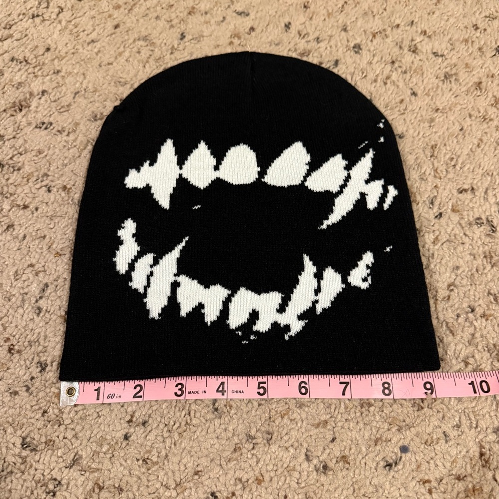 Y2K Mouth Teeth Beanie NEW